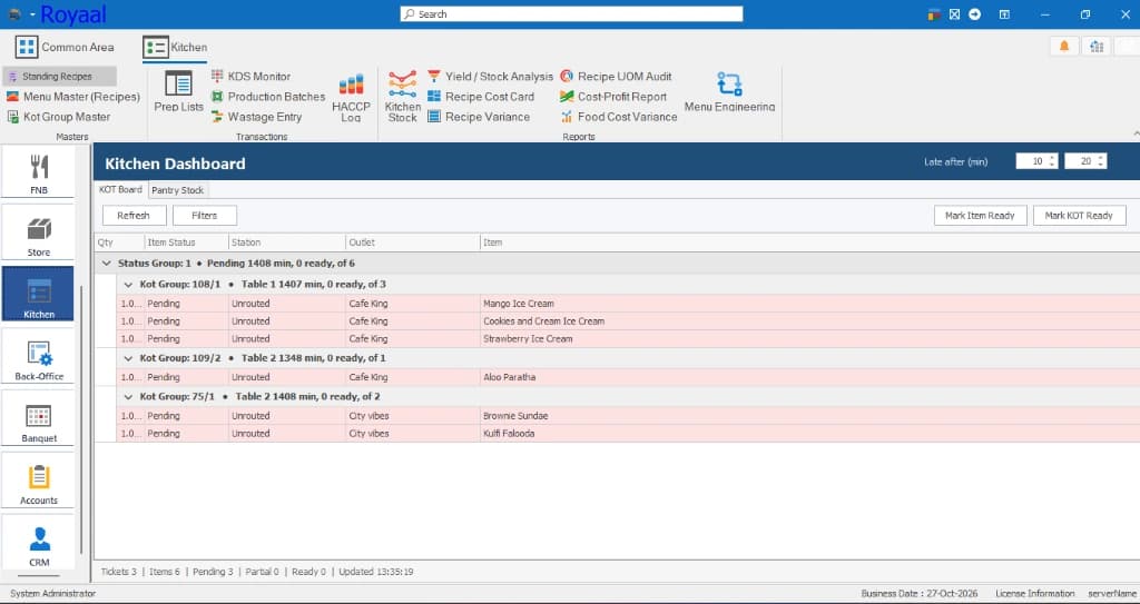 Royaal-SD hotel software showing the kitchen dashboard and order tickets